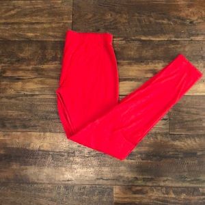 Red leggings!
